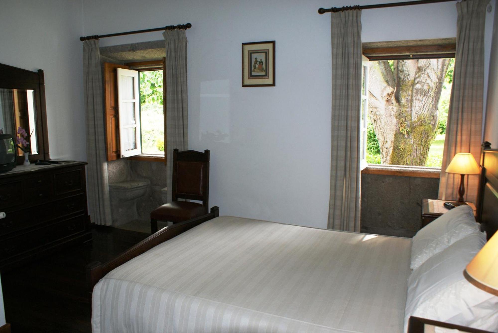 Quinta De Sao Bento Guest House Vila de Prado Bilik gambar